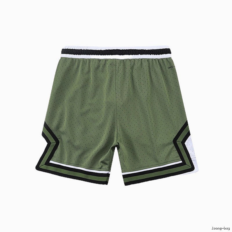 AJ sporty green shorts