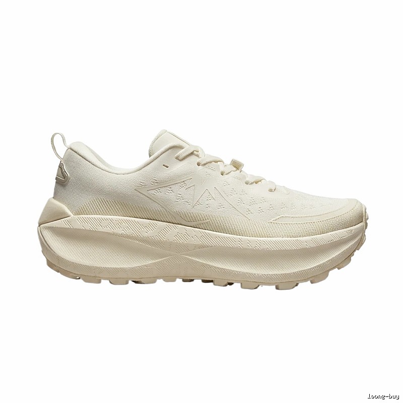 ASICS retro-style sports shoes (white)