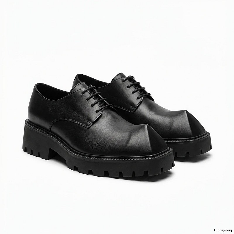 Balenciaga pointed-toe dark leather shoes