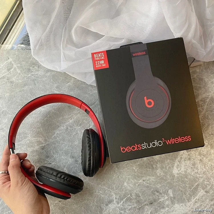 Beats Studio Wireless Headphones in Red