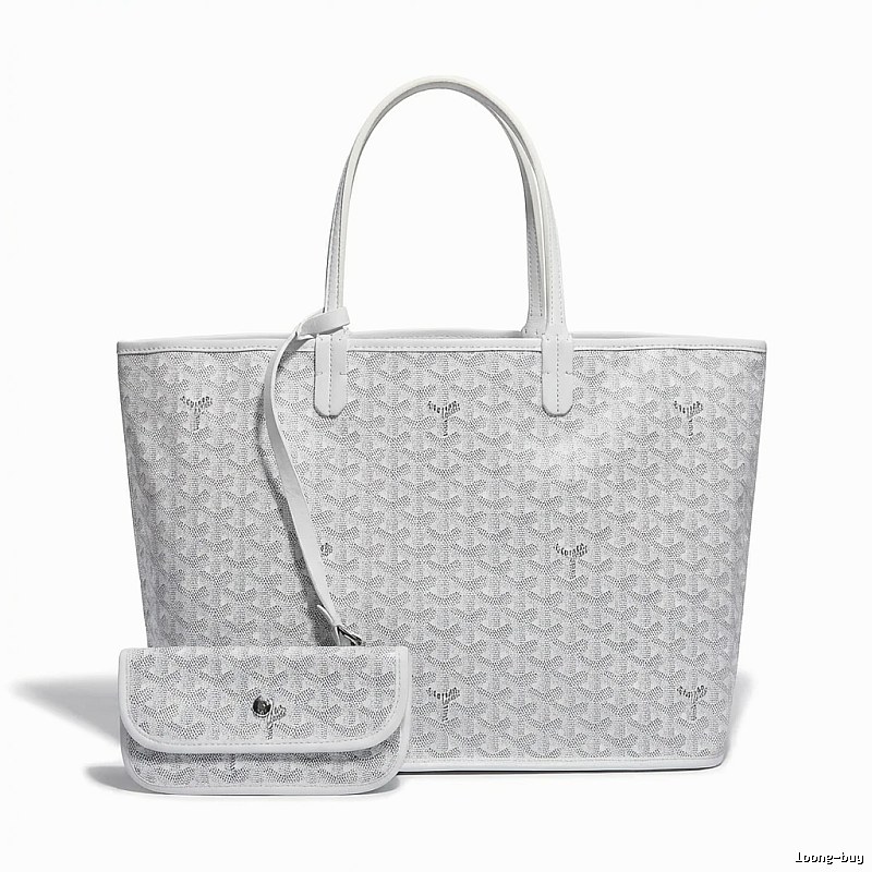 Classic white tote bag of GOYARD