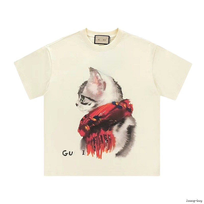 Gucci Cat Print Vintage Style Off-white T-Shirt