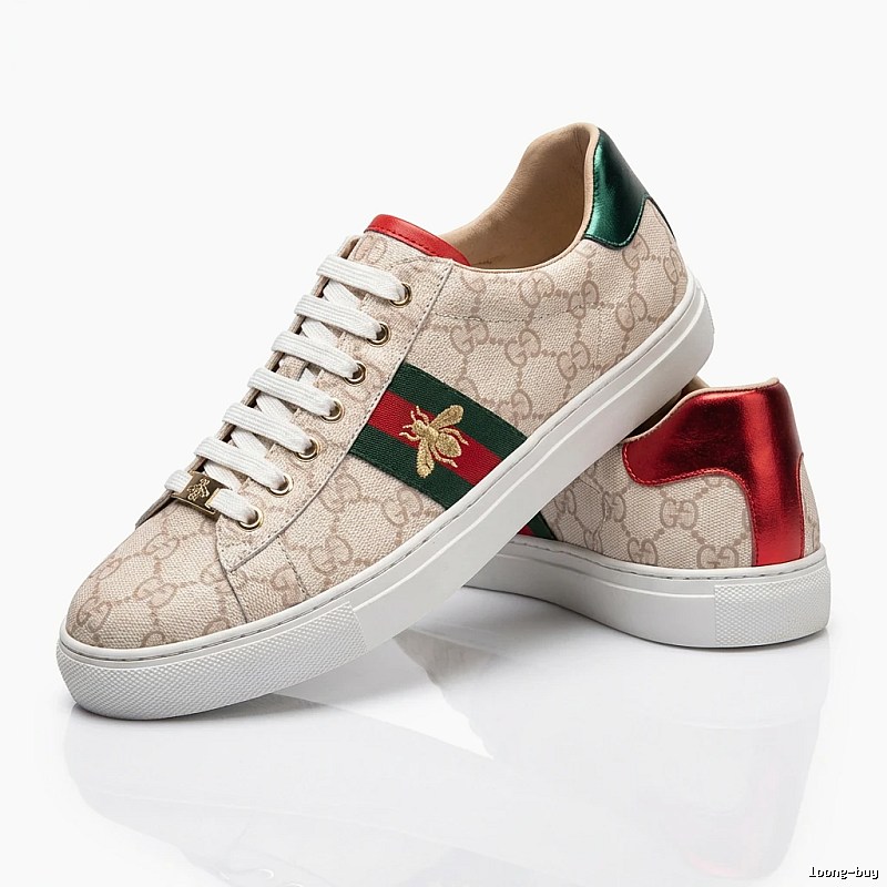 Gucci retro-style beige canvas shoes