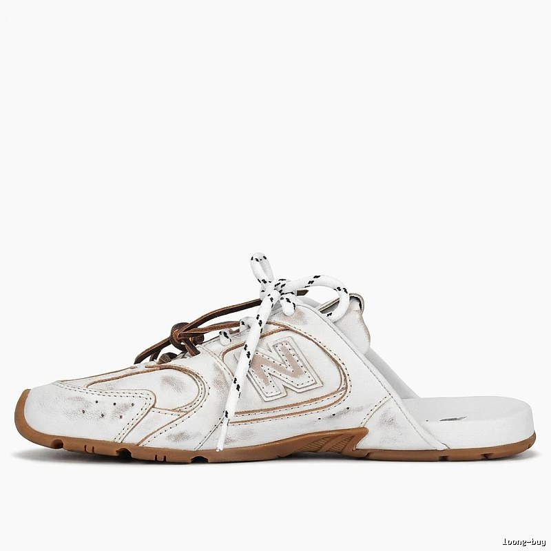 Miu Miu retro-style white slippers