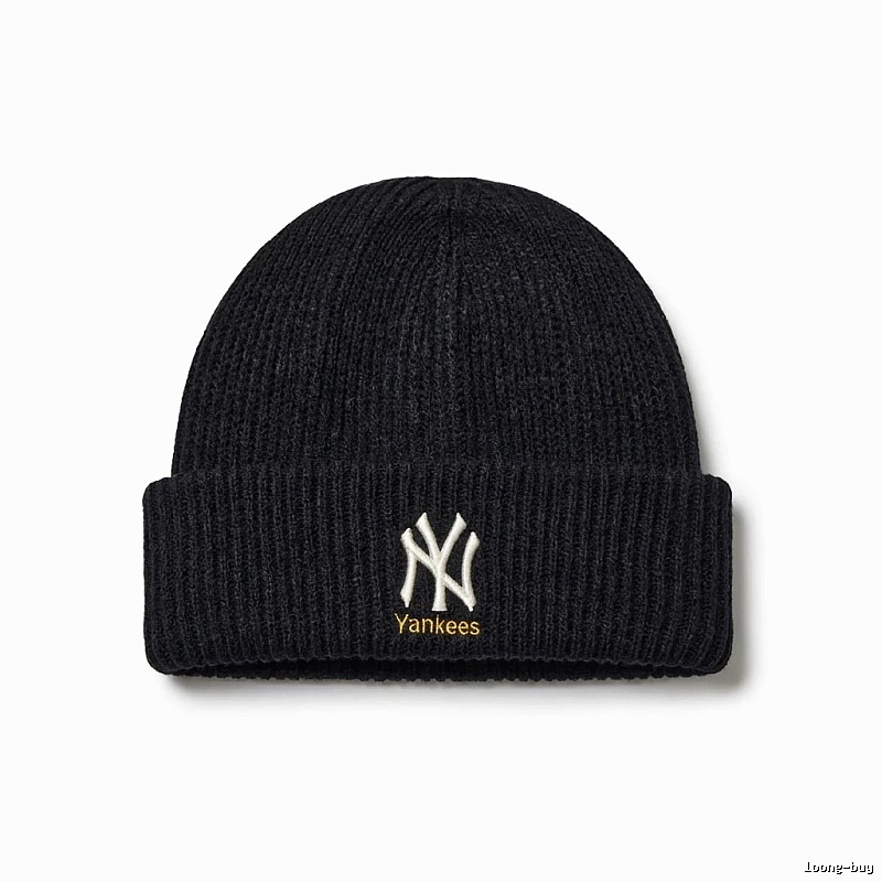 MLB New York Yankees Simple Black Knitted Hat