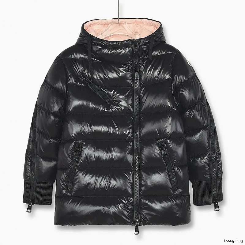 Moncler shiny and stylish black down jacket