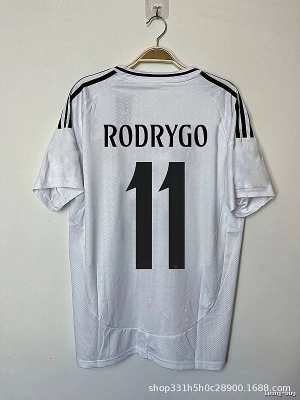 Real Madrid Patterned Bellingham #5 soccer jersey White Real Madrid with Polished Detail