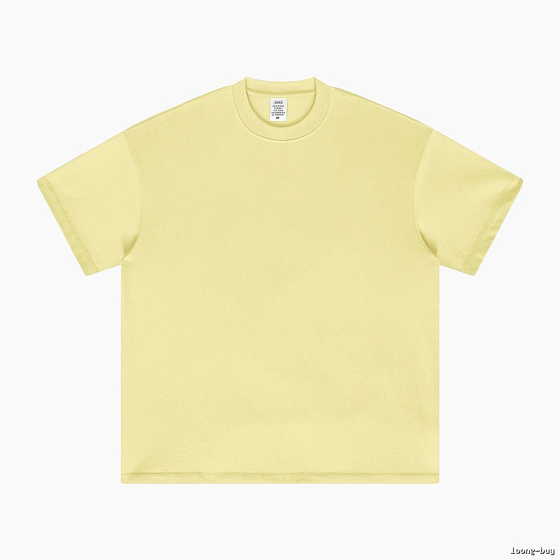 Relaxed Plain white T-shirt Minimal White Short with Designer-Inspired Detail