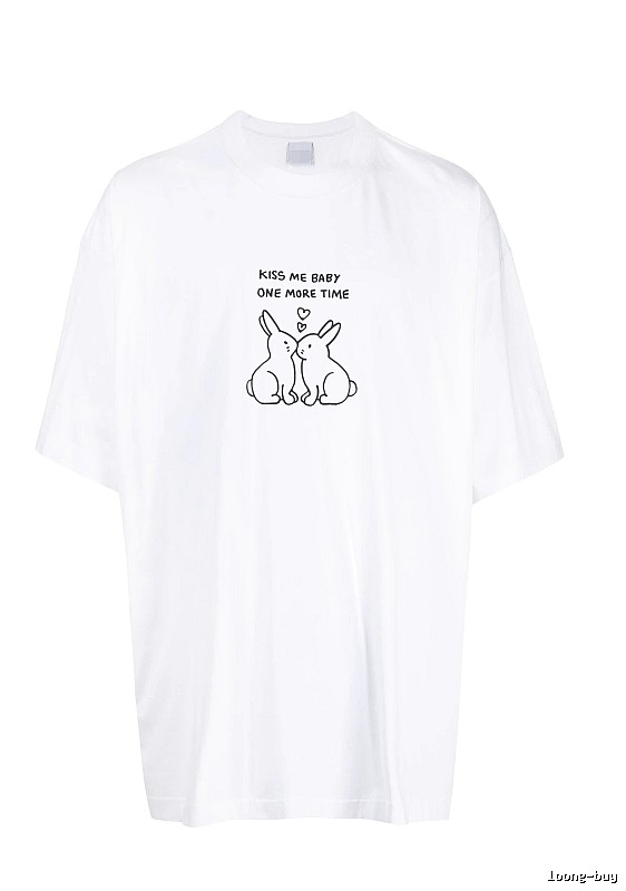 Urban Statement graphic T-shirt Black Colorful Lucky with Casual Appeal